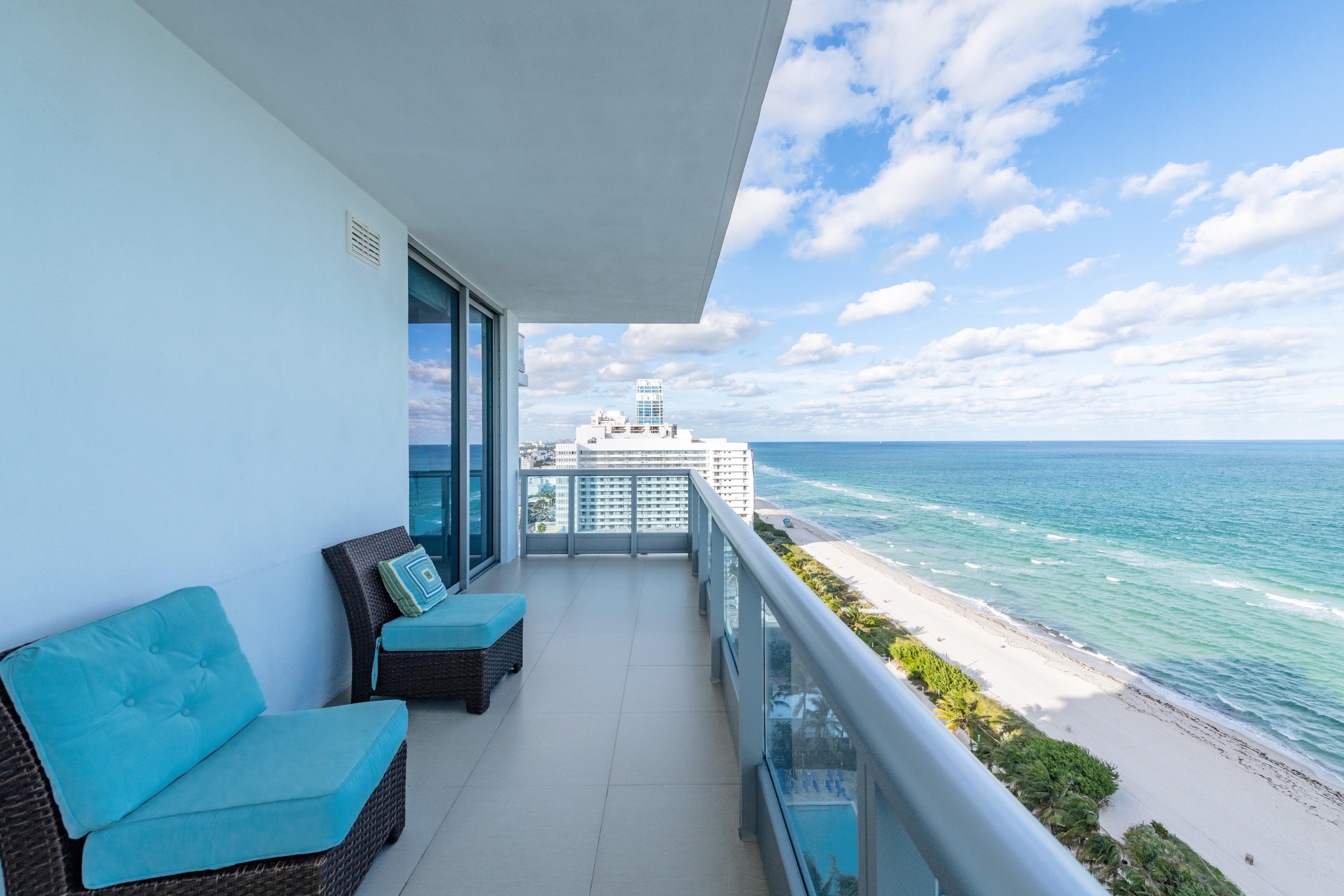 Churchill Suites Monte Carlo Miami Beach Exterior foto