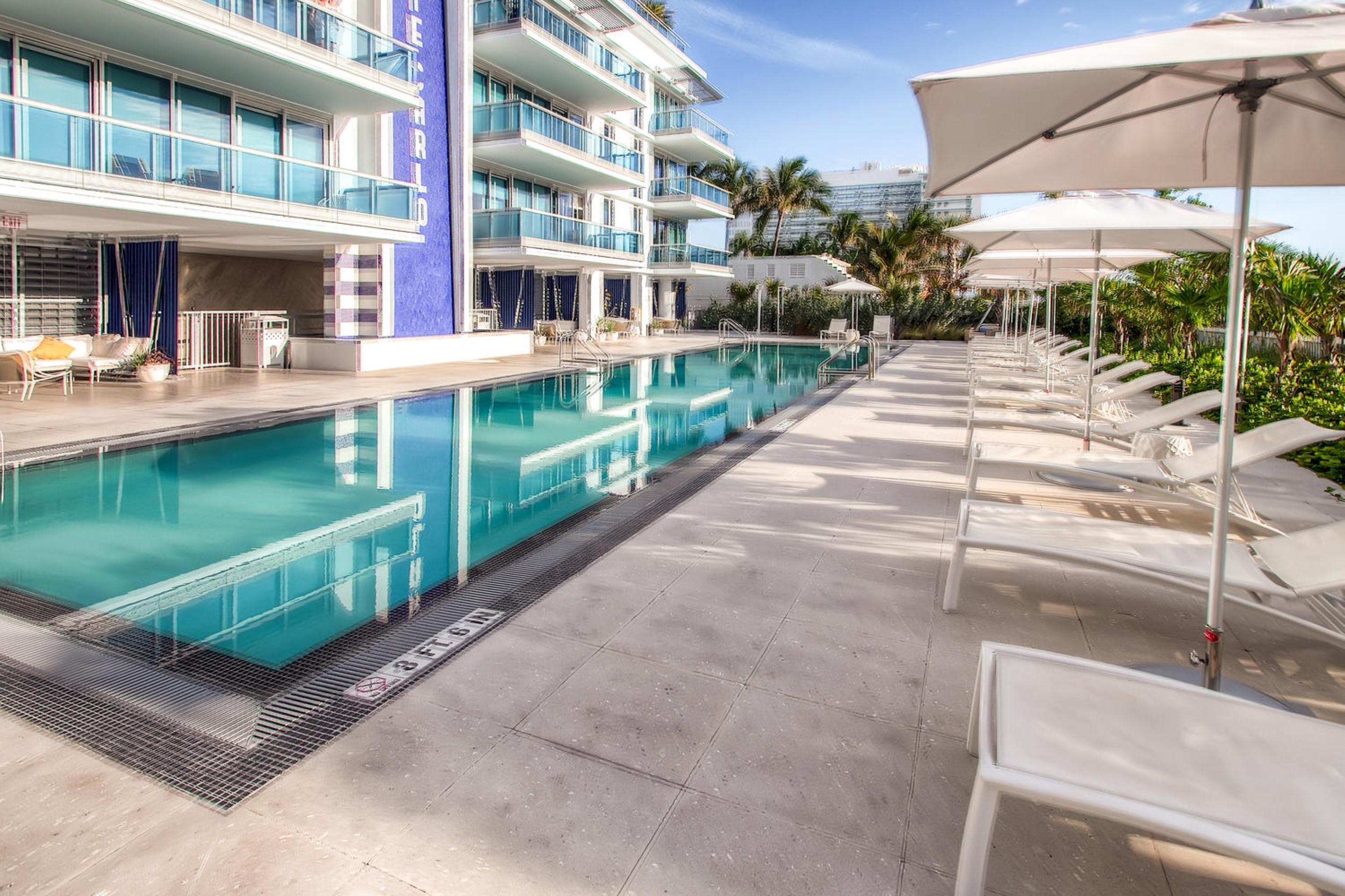 Churchill Suites Monte Carlo Miami Beach Exterior foto